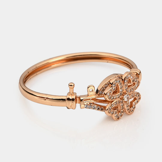Elegant Girls Bangle with Fun Spinner & Easy Clip Lock