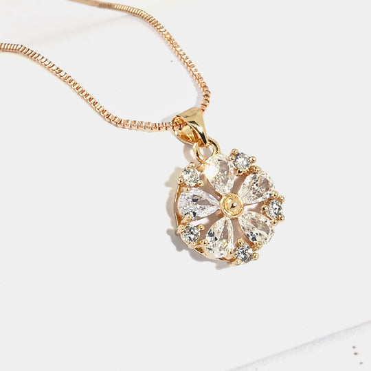 Girls Elegant Necklace