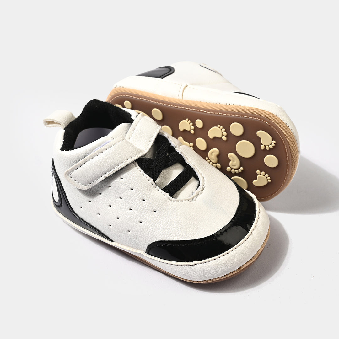 Infant Boys Shoes 6182-White/Black