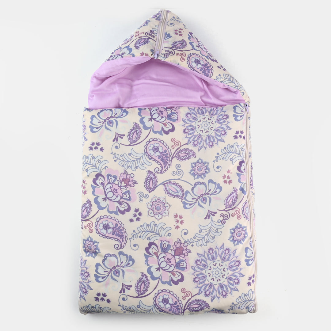 Hooded Carry Nest Printed | 0M+