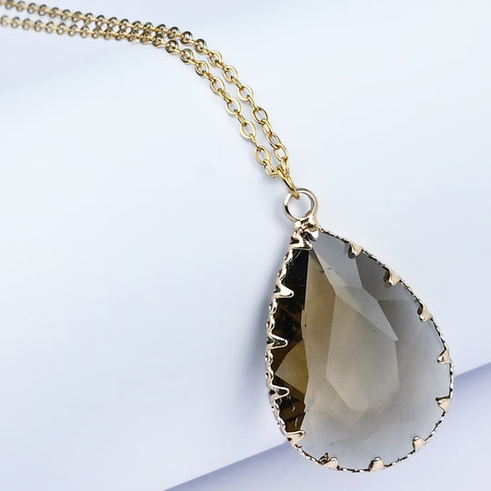 Elegant Fancy Pendant/Necklace for Girls