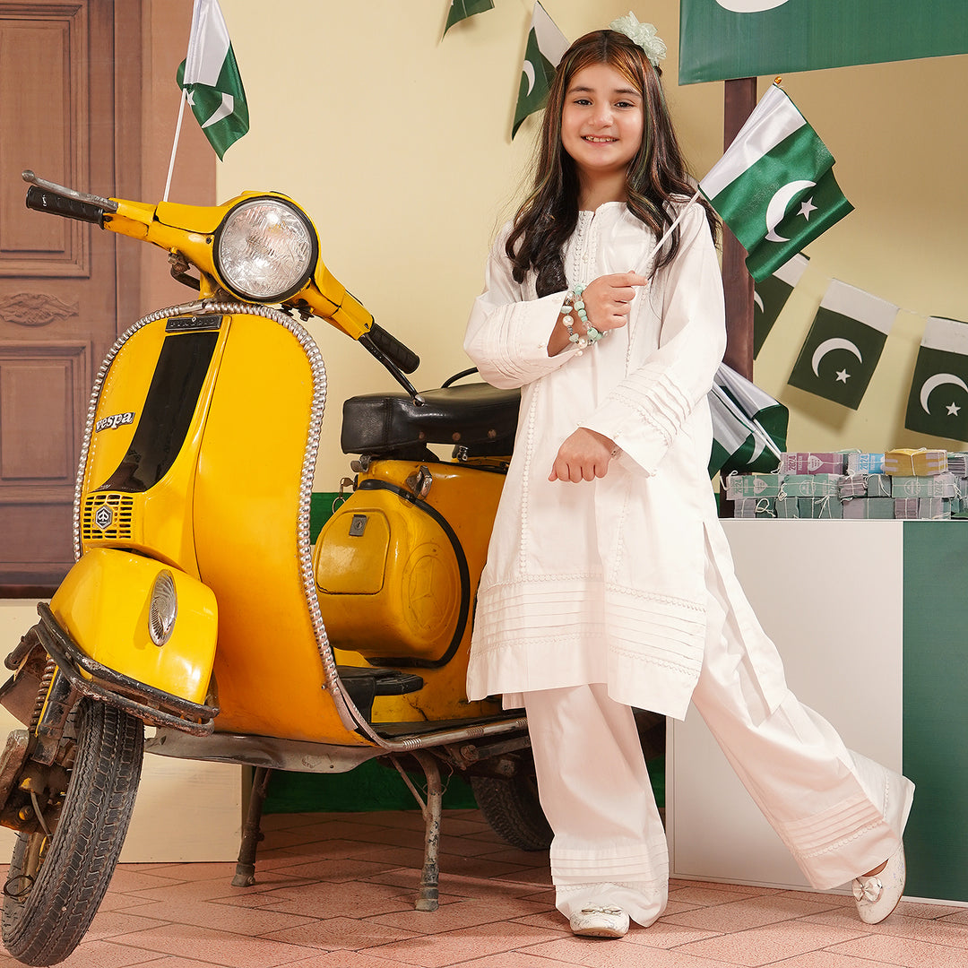Girls 2Pcs White Pearl Suit