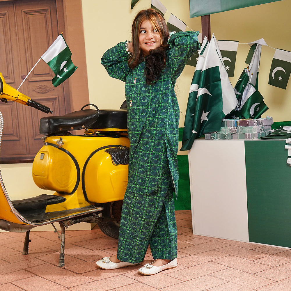 Girls 2Pcs Pakistan Motto Suit – Green