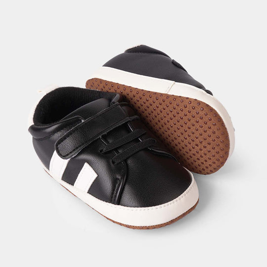 Boys Shoes D160-BLACK