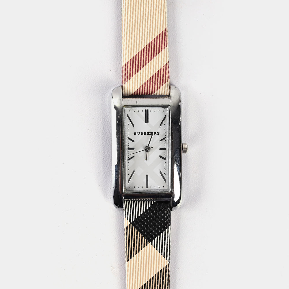 Stylish Check Strap Analog Wrist Watch For Girls