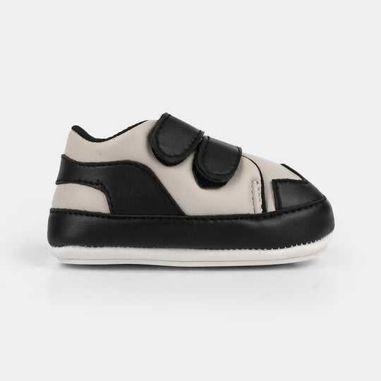 Boys Shoes  222-21 - Black/Grey