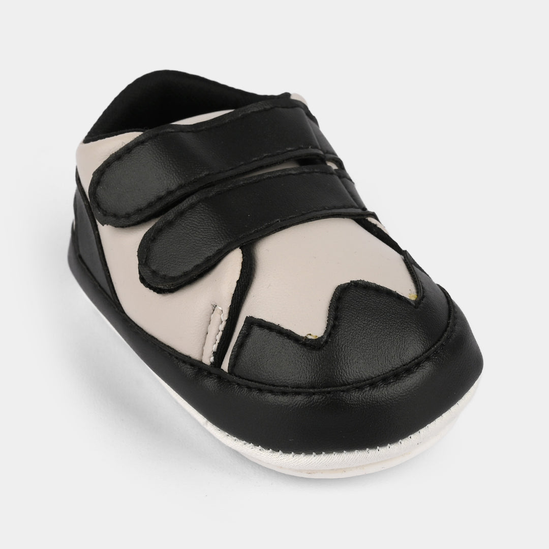 Boys Shoes  222-21 - Black/Grey