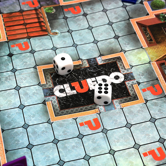Cluedo The Classic Mystery Game (0118Y)