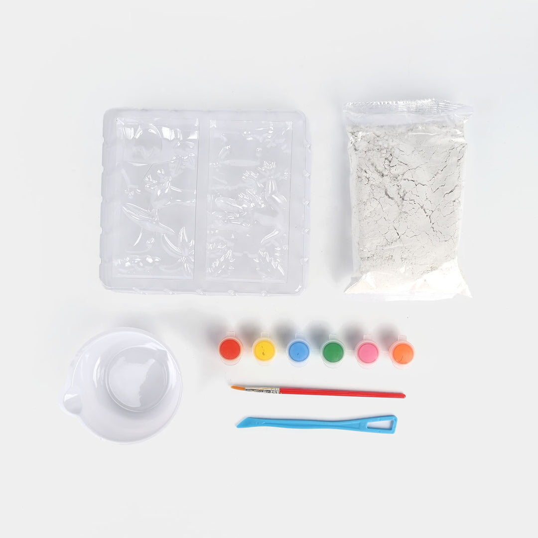 DIY Mould & Paint Dinosaur Wall Plaques Kit