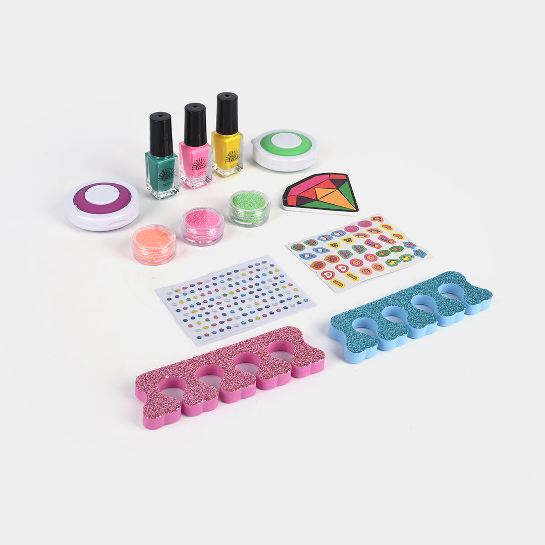 Girl's DIY Hair Accessories Decorator & Nail Set