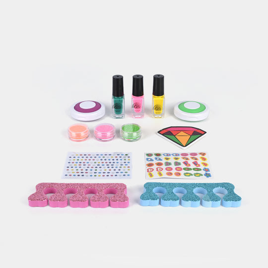 Girl's DIY Hair Accessories Decorator & Nail Set