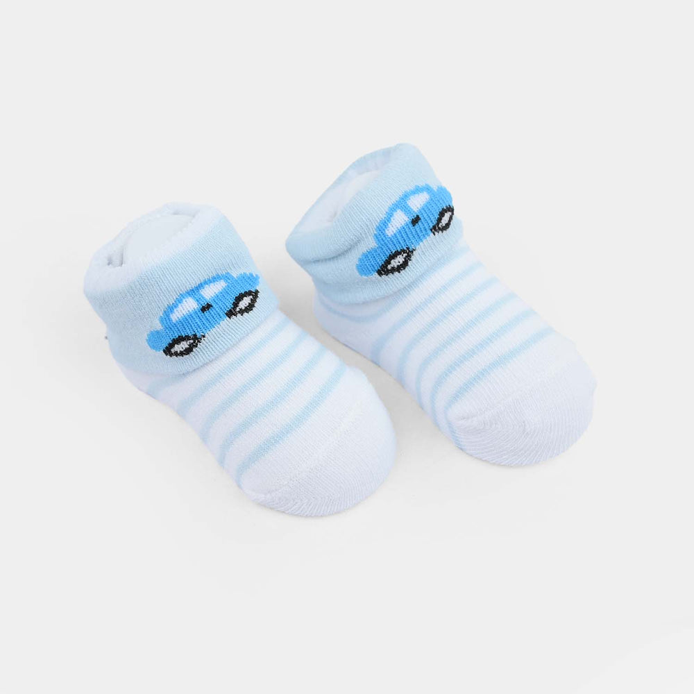Newborn Cap Mittens & Socks Set