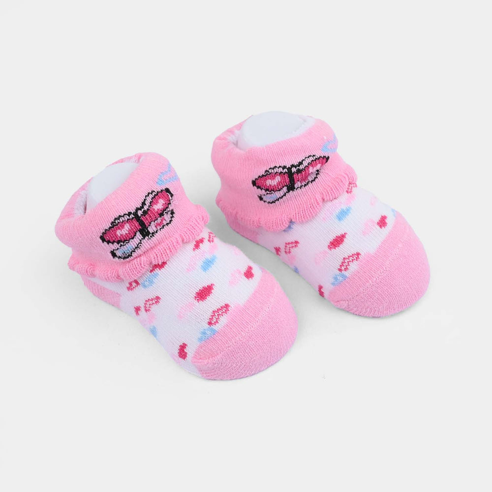 Newborn Cap Mittens & Socks Set