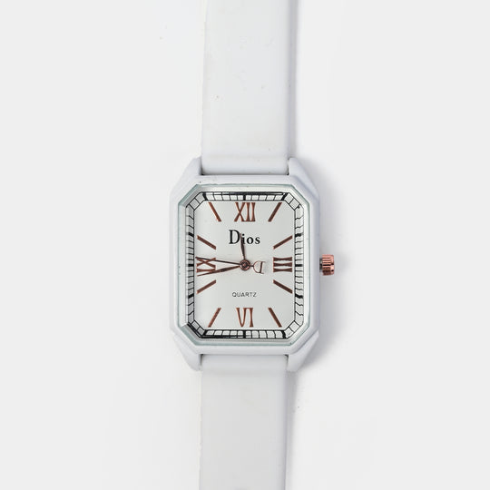 Elegant Analog Wrist Watch For Kids