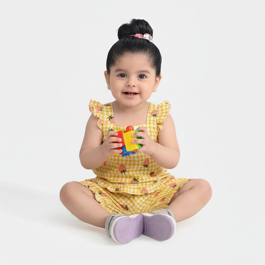Infant Girls Seersucker 2 PC Strawberry-Multi