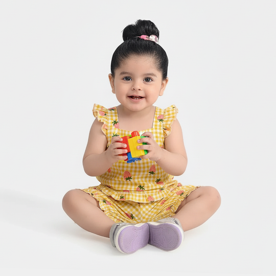 Infant Girls Seersucker 2 PC Strawberry-Multi