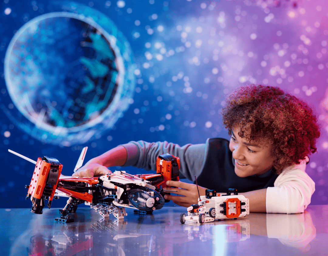 Sci-Fi Collectibles Building Blocks 1365Pcs