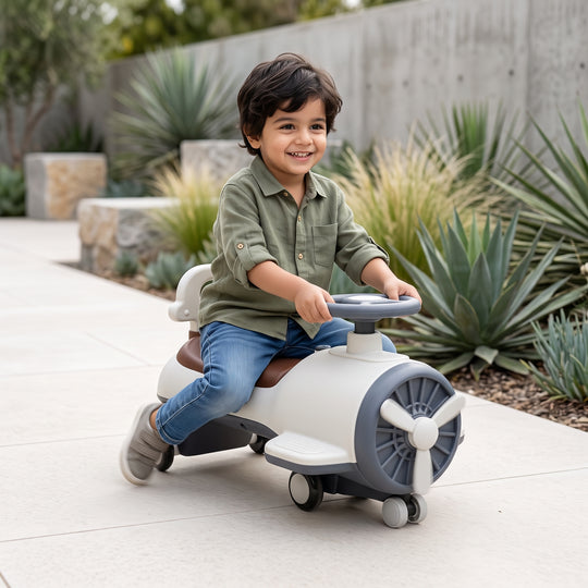 Children Ride on Twisting Auto Car