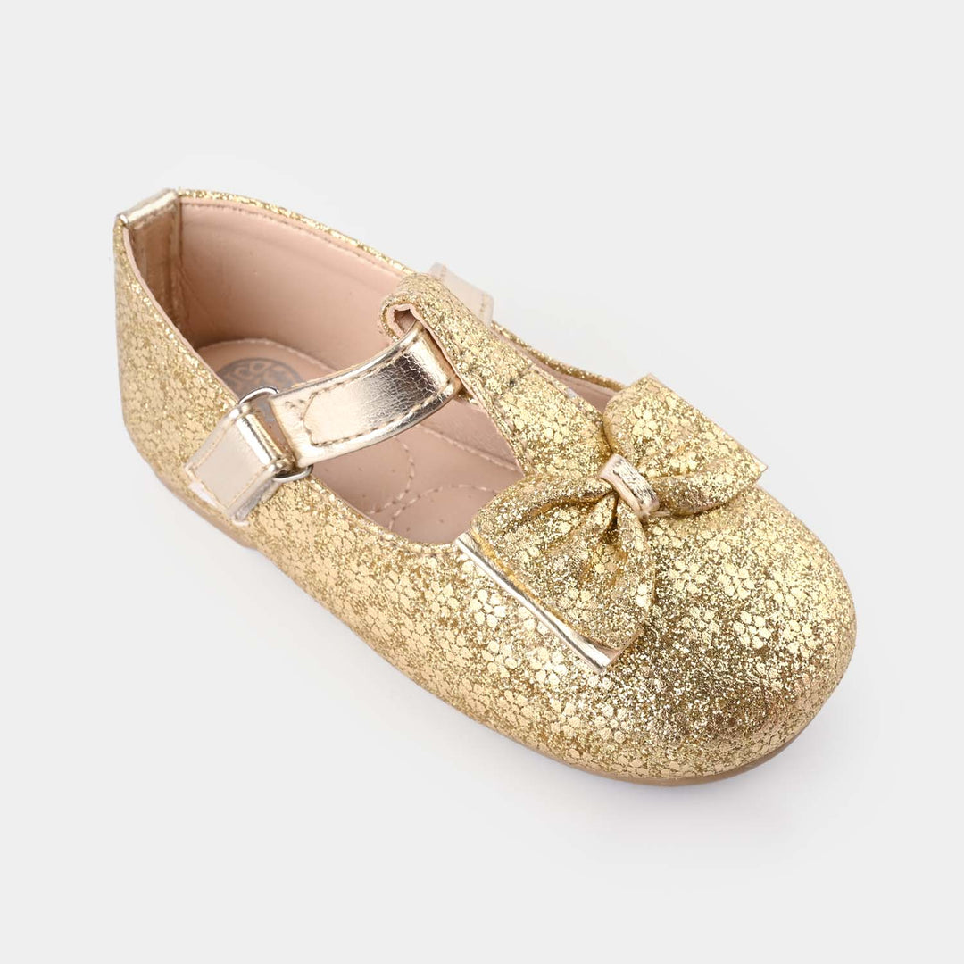 Girls Pumps 11-24-Golden